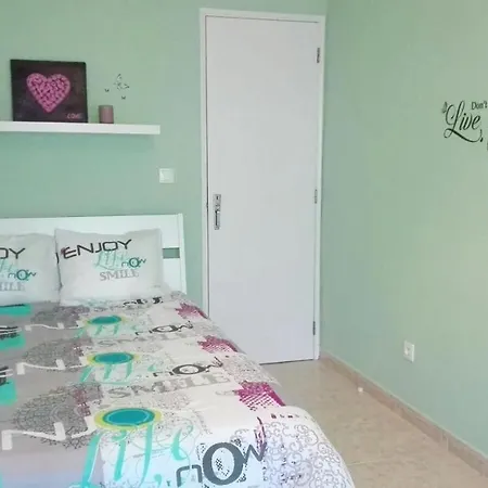 With 2 Bedrooms In Vila Nova De Cacela, With Wonderful Sea View And... 公寓 *